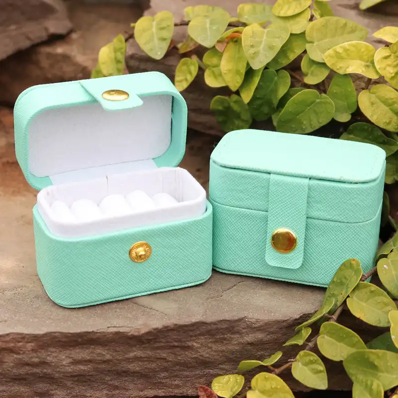 جعبه انگشتر مدل چرمی فانتزی بسته 60 عددی