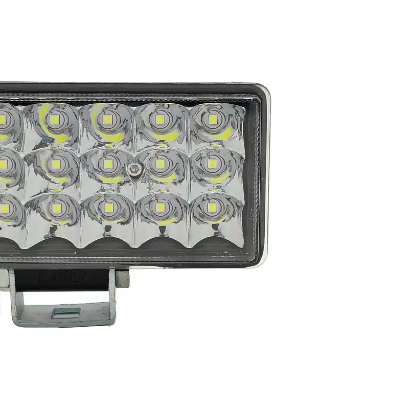 لایت بار خودرو مدل L1