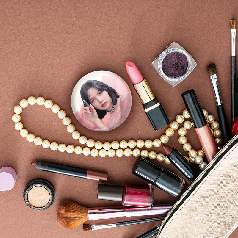 آینه جیبی خندالو مدل لیسا بلک پینک Black Pink  کد 14328