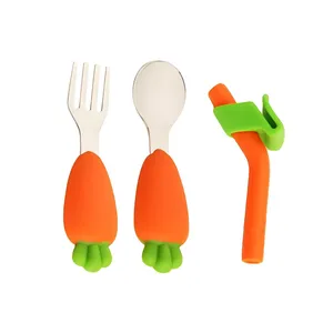 قاشق چنگال کودک مدل carrot بسته سه عددی