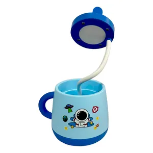 چراغ مطالعه شارژی مدل فنجان طرح فضانورد