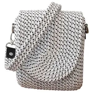 کیف رودوشی زنانه مدل k300