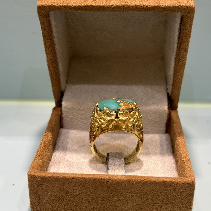 انگشتر نقره زنانه مدل تاج قلبی مزین به فیروزه نیشابوری 9301-034 انگشتر نقره زنانه مدل تاج قلبی مزین به فیروزه نیشابوری 9301-034