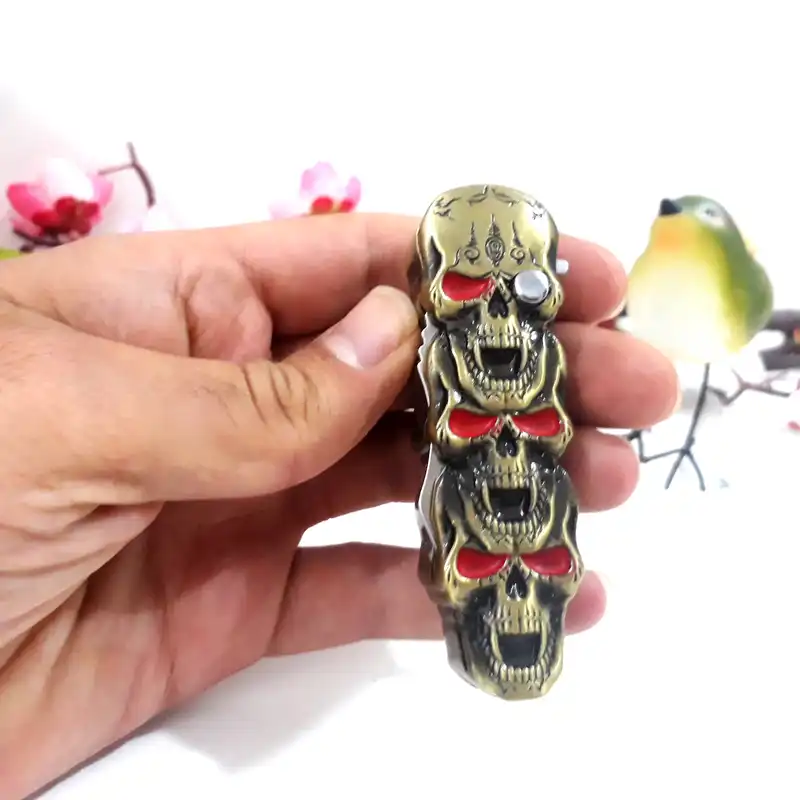 فندک طرح سه جمجمه کد 3000