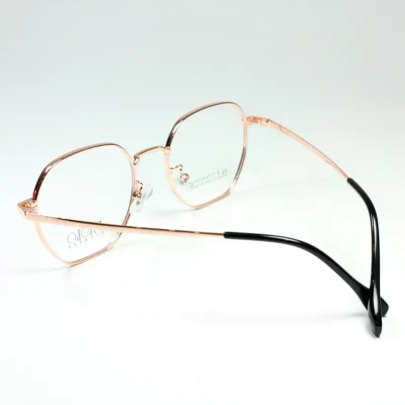 فریم عینک طبی پائولو مدل 6019