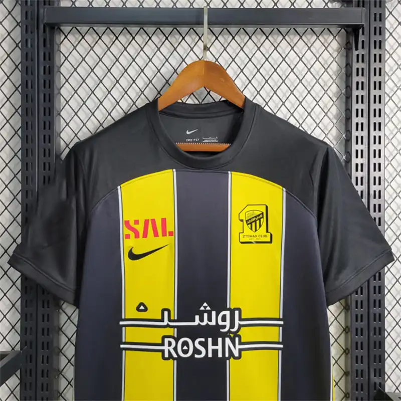 ست تیشرت و شلوارک ورزشی مردانه مدل الاتحاد عربستان Home 2024