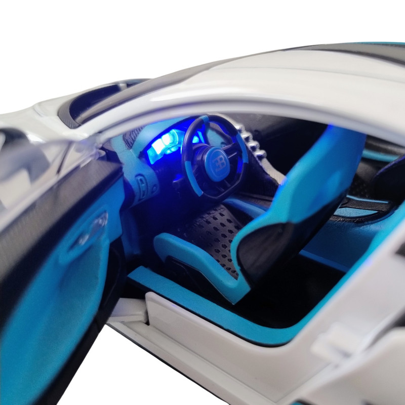 ماکت ماشین مدل بوگاتی دیوو طرح BUGATTI DIVO