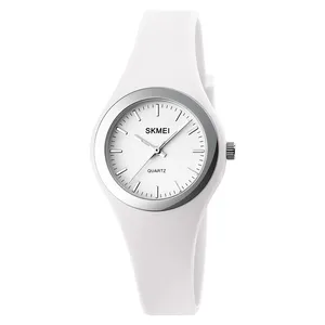 ساعت مچی عقربه ای زنانه اسکمی مدل 1722White