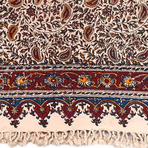 رومیزی قلمکار سنتی طرح گل و بوته مدل 4 نفره کد 100150-1