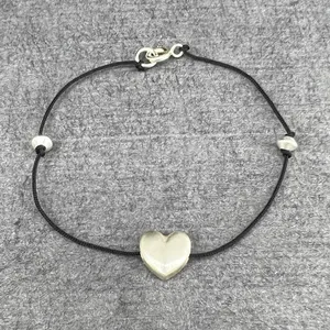 دستبند نقره زنانه گیرا مدل قلب G478 