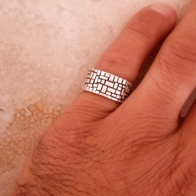 انگشتر مدل VALENZA طرح آجر چین کد AJ-51 انگشتر مدل VALENZA طرح آجر چین کد AJ-51