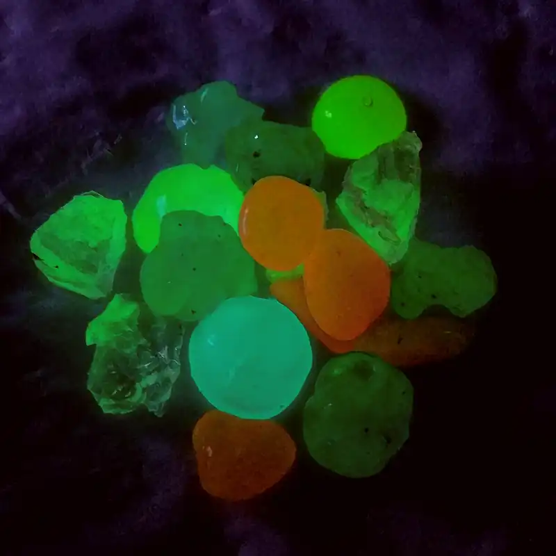 سنگ تزینی مدل شب تاب بسته 20 عددی