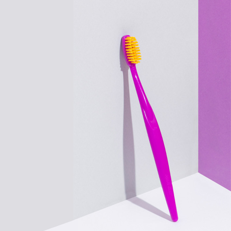 مسواک آل وایت مدل Healthy Clean کد Sh4358.1 با برس متوسط