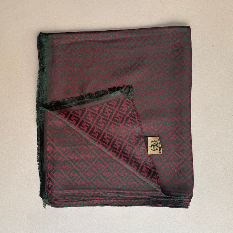 شال زنانه مدل نخ ژاکارد هایلایت دار نرم و لطیف