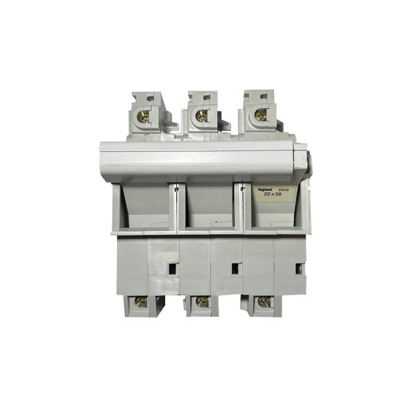 سکسیونر 3 فاز لگرند مدل 58×22 کد SP51 215 04 سکسیونر 3 فاز لگرند مدل 58×22 کد SP51 215 04