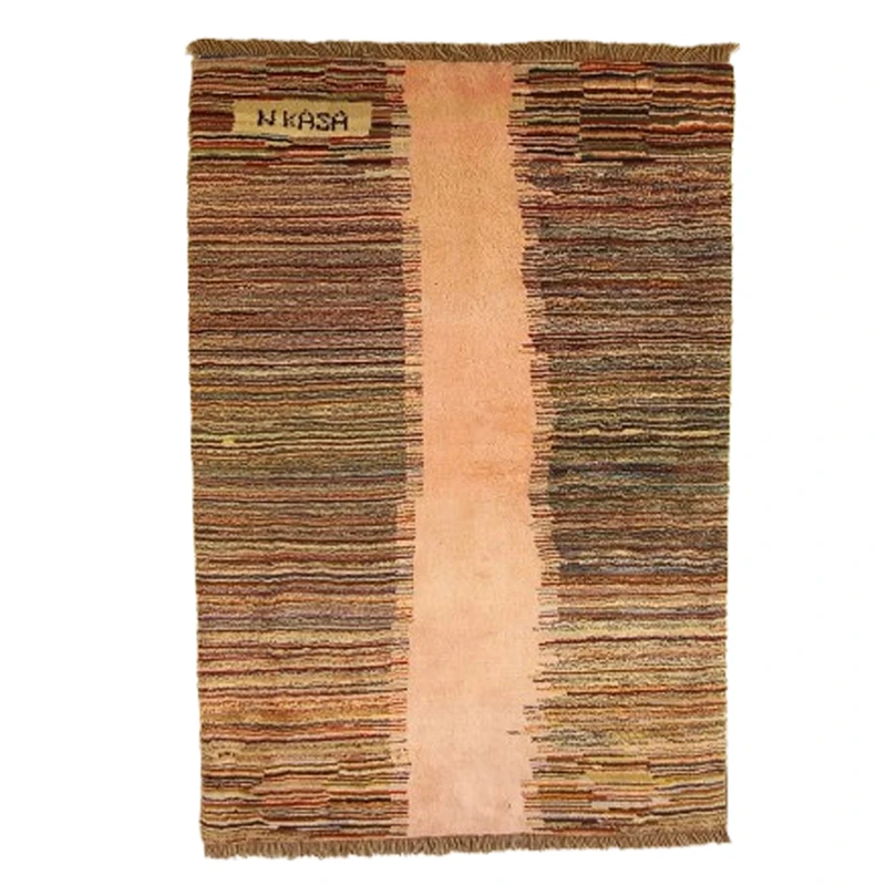 گبه فرش دستباف یک ونیم متری مدل بافت قشقای شیراز کد NKP.Z.N56