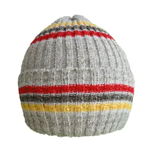 کلاه بافتنی بچگانه مدل کلاسیک نقلی300