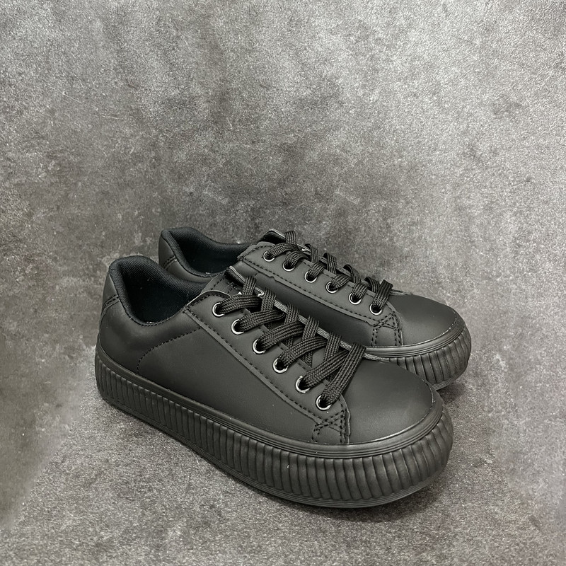 کفش روزمره زنانه مدل موگه2