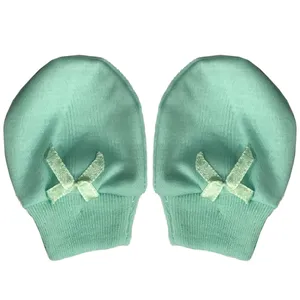 دستکش نوزادی مدل cyan01
