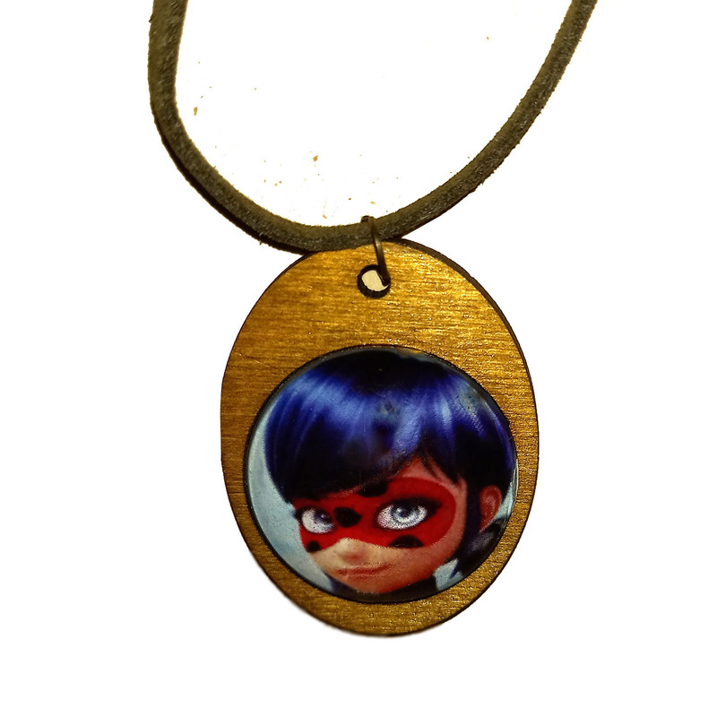 گردنبند دخترانه مدل دختر کفشدوزکی کد Talin-lady-789