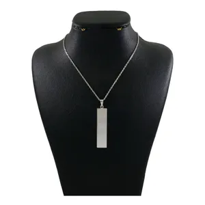 گردنبند نقره زنانه دلی جم طرح مستطیل کد D 625
