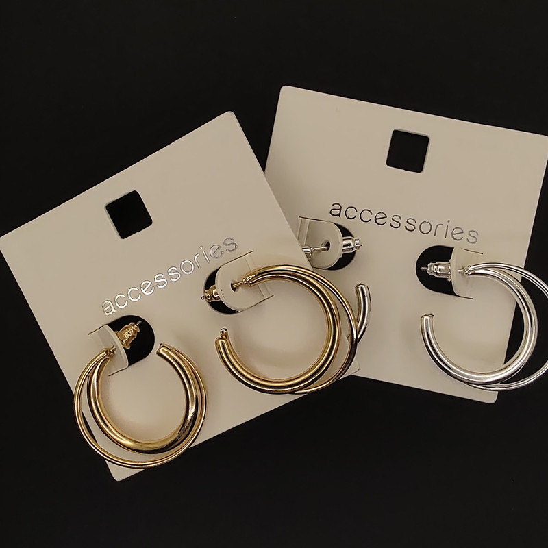 گوشواره زنانه اکسسورایز مدل دو حلقه کد 02 گوشواره زنانه اکسسورایز مدل دو حلقه کد 02