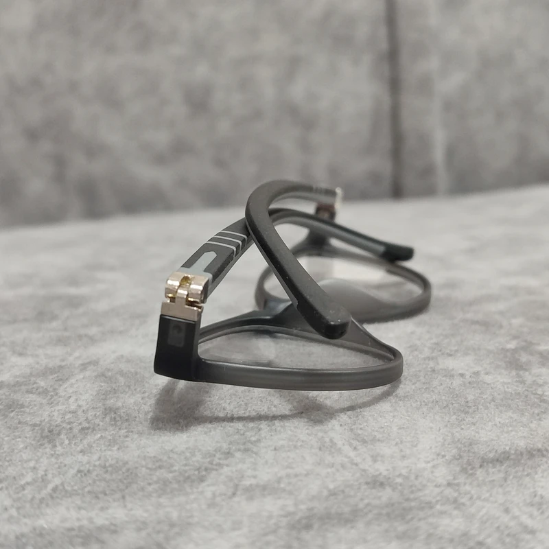 عکس شماره 14 : فریم عینک طبی بچگانه مدل ویفرر کائوچو تیار tr کد 0256