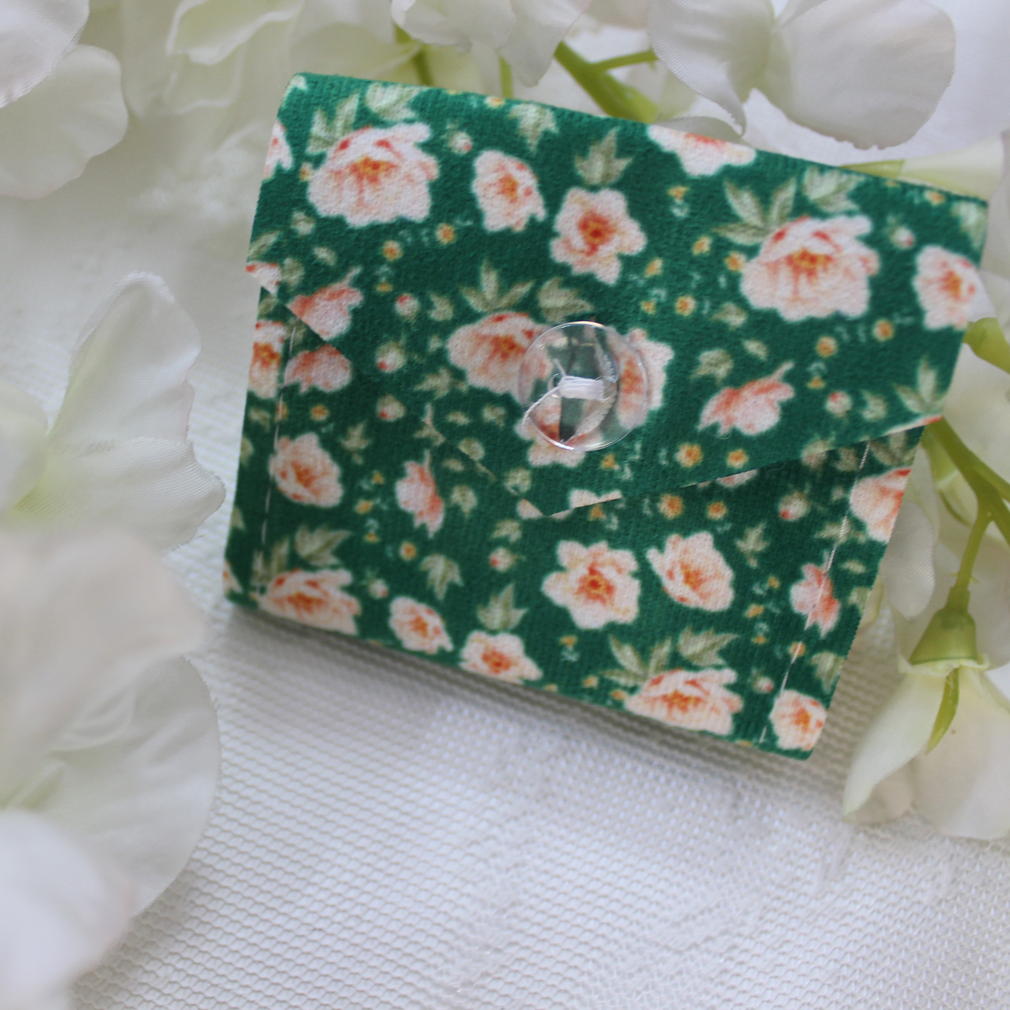 جانماز طرح آیت الله خامنه ای و حاج قاسم سلیمانی بسته 3 عددی