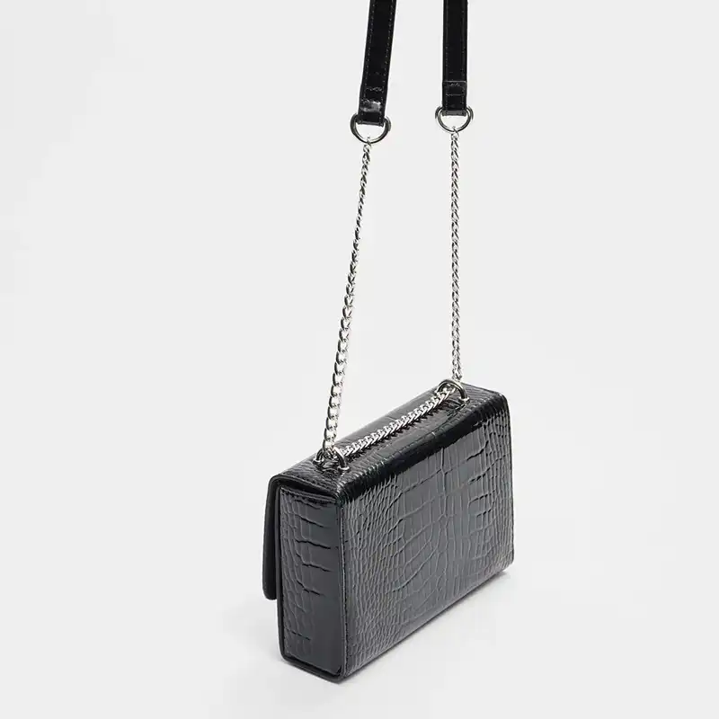 کیف دوشی زنانه استرادیواریوس مدل 03612511-I2023