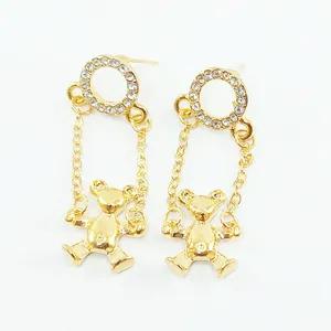 گوشواره زنانه مدل خرسی نگین دار JK95