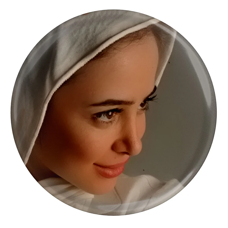 مگنت مدل بازیگر الناز حبیبی S8077