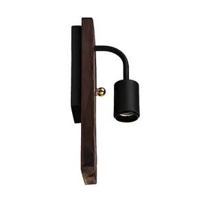 چراغ دیواری مدل دیبانور کد 9030