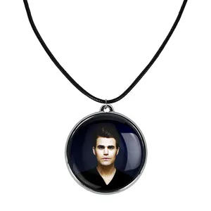 گردنبند خندالو مدل استفان و الینا خاطرات یک خون آشام The Vampire Diaries کد 2027120264