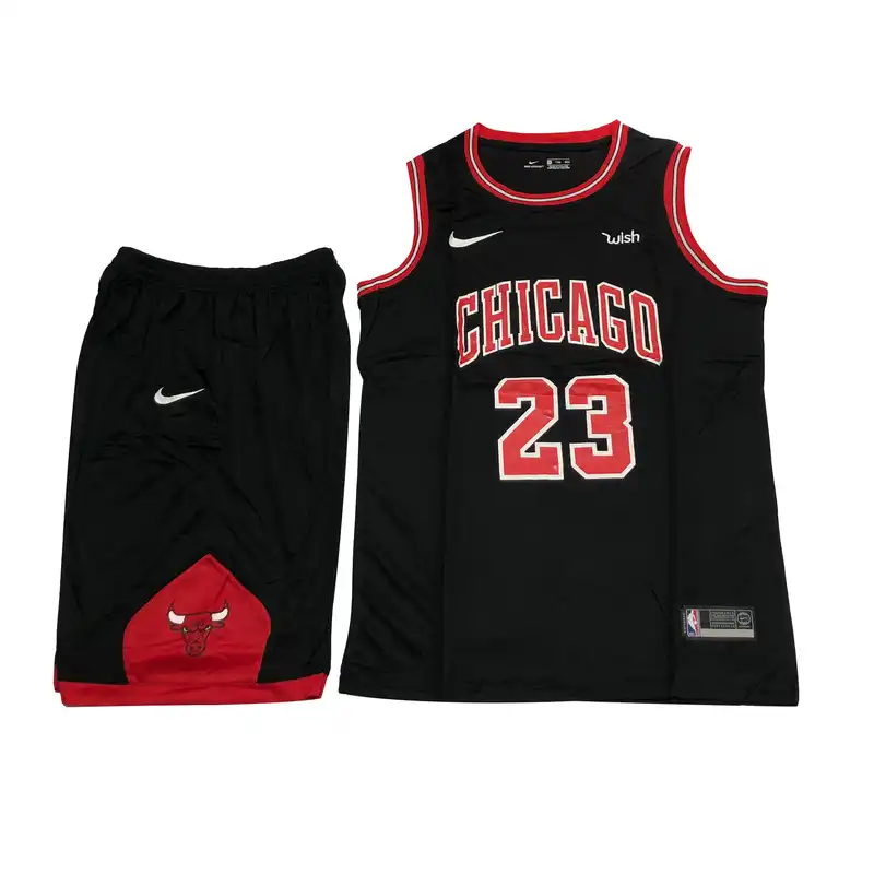 ست تاپ و شلوارک ورزشی مردانه مدل CH23_BLC