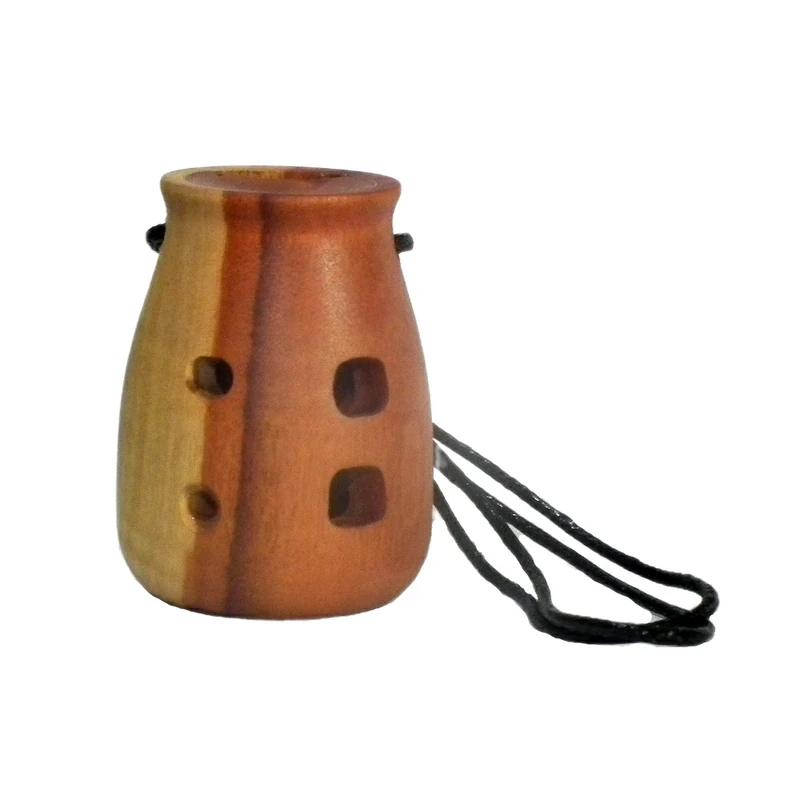 اکارینا مدل میش و گرگ