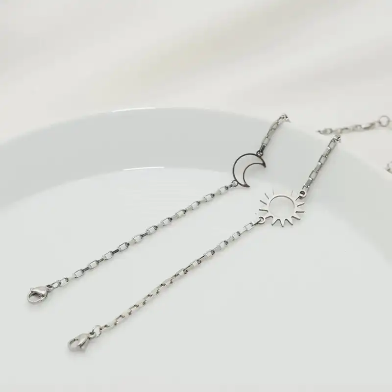 دستبند مدل ماه و خورشید مجموعه 2 عددی