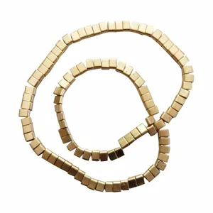 مهره دستبند مدل حدید مکعبی کد MO-1024 مجموعه 40 عددی