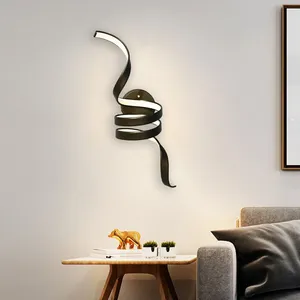 چراغ دیواری مافریز مدل مدرن کد DPA120