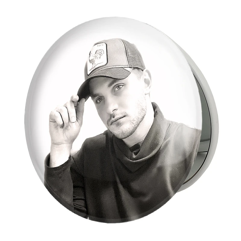 آینه جیبی خندالو طرح دارا حیایی مدل تاشو کد 6321 