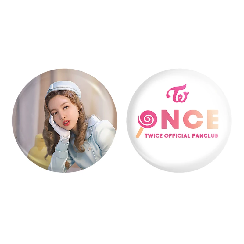 مگنت خندالو طرح نایون گروه توایس کد 1198611692 مجموعه 2 عددی