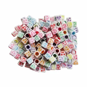 مهره دستبند مدل مکعب استیکر رنگین کمان کد 1036بسته 100عددی