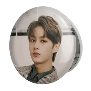 آینه جیبی خندالو طرح جونهی گروه سونتین Seventeen مدل تاشو کد 21602 