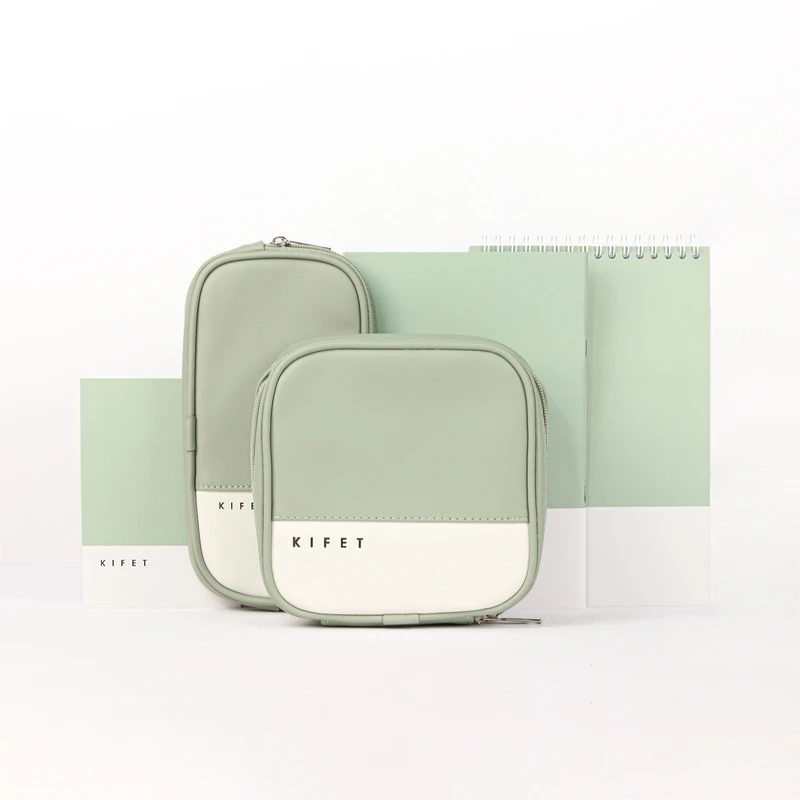 بسته لوازم تحریر کیفت مدل پنتون مجموعه 5 عددی