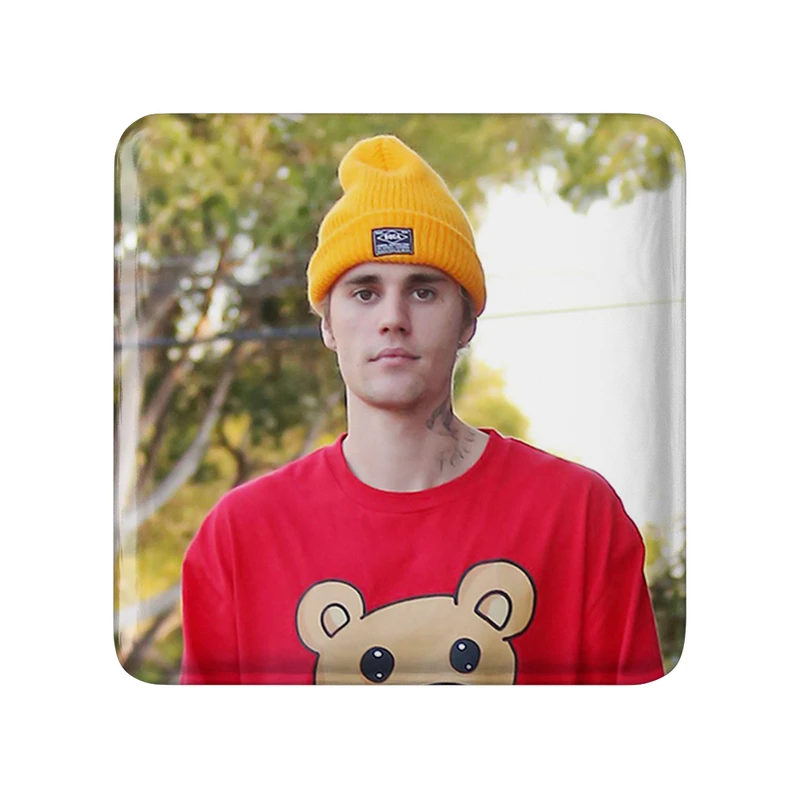 مگنت خندالو طرح جاستین بیبر Justin Bieber مدل مربعی کد 19016