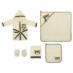 ست 7 تکه حوله کودک مدل Fist And Bear