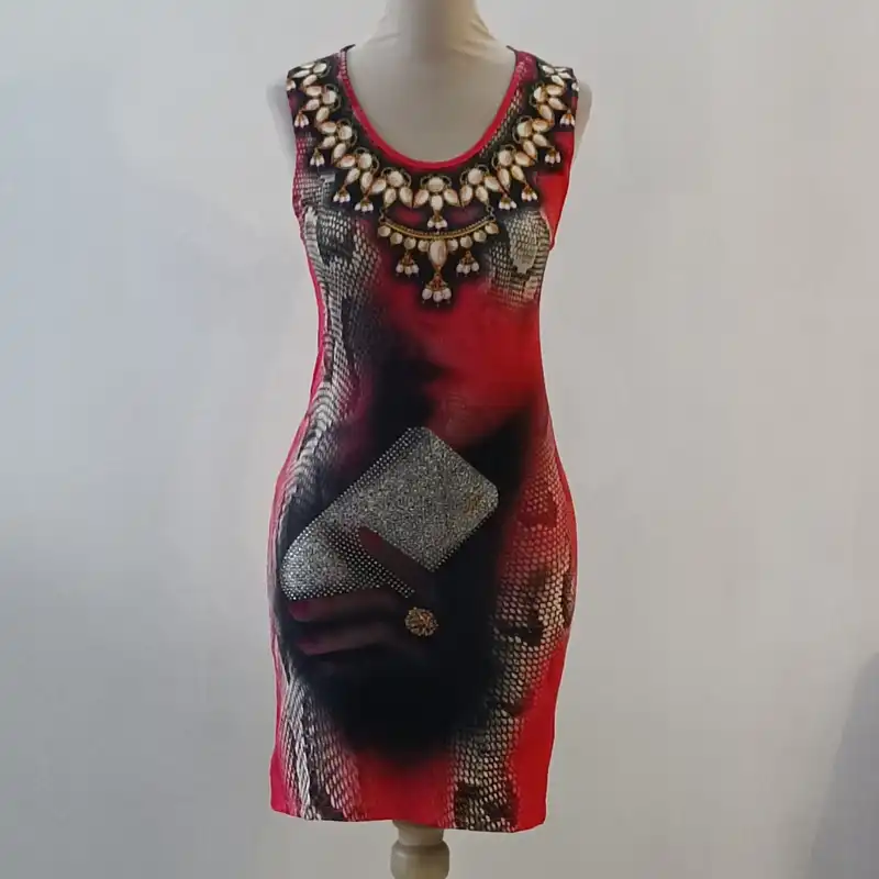 پیراهن زنانه مدل مجلسی نگین دار