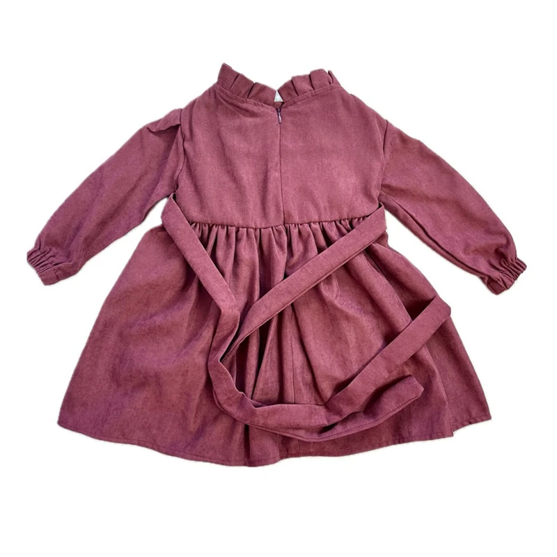 عکس شماره 6 : پیراهن آستین بلند یقه گرد دخترانه مدل گلدوزی بهار