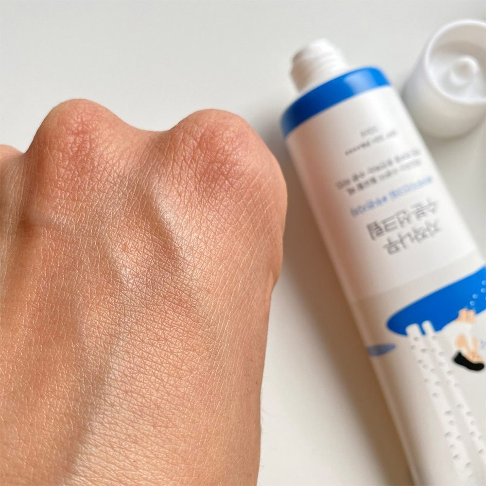 کرم ضد آفتاب راند لب SPF 50 مدل birch juice مناسب انواع پوست حجم 50 میلی لیتر