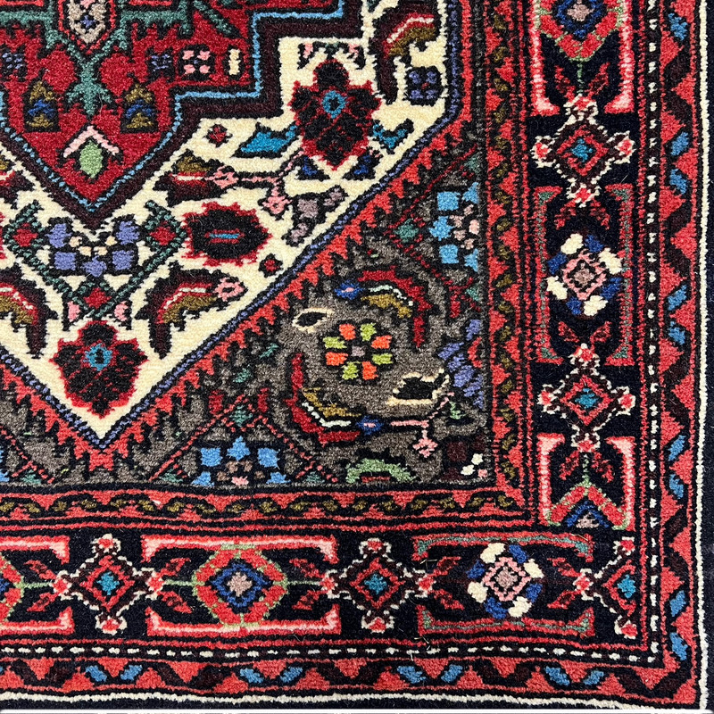 فرش دستبافت ۰.۵ متری مدل زنجان زمینه کرم