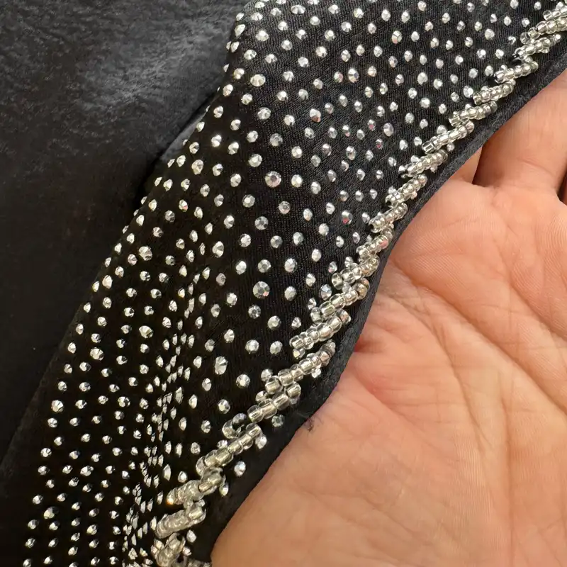 شال زنانه مدل ساتن پتینه سنگدوزی جواهر دوزی نگین دار مجلسی مهمانی کد 52